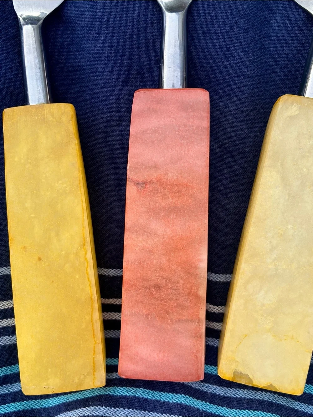 Three-Piece Quartz Handle Cheese Serving Knife Set - Yellow & Orange